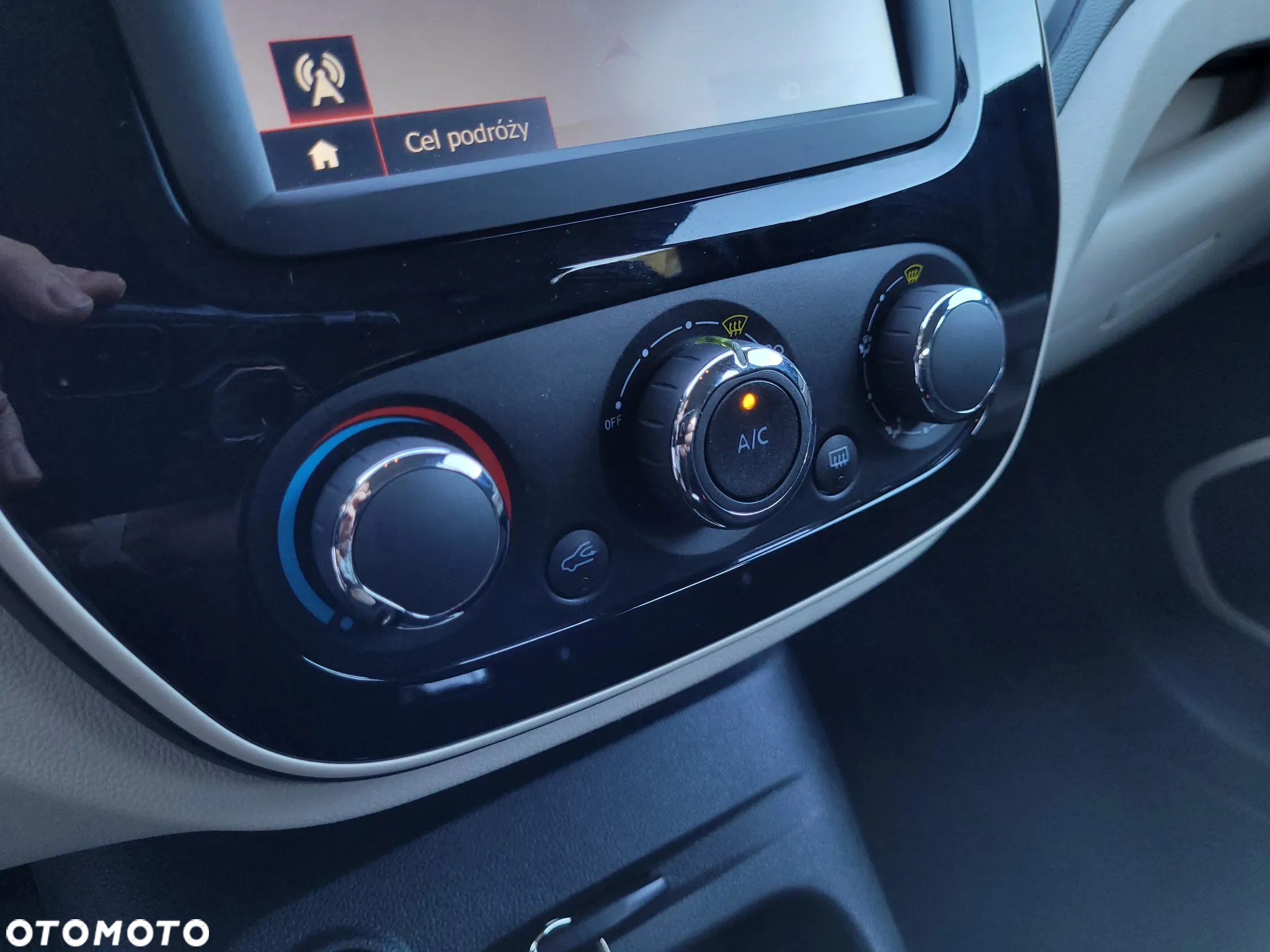 Renault Captur 0.9 Energy TCe Limited - 20