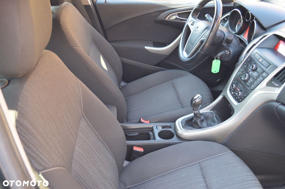 Opel Astra 1.4 T Enjoy - 16