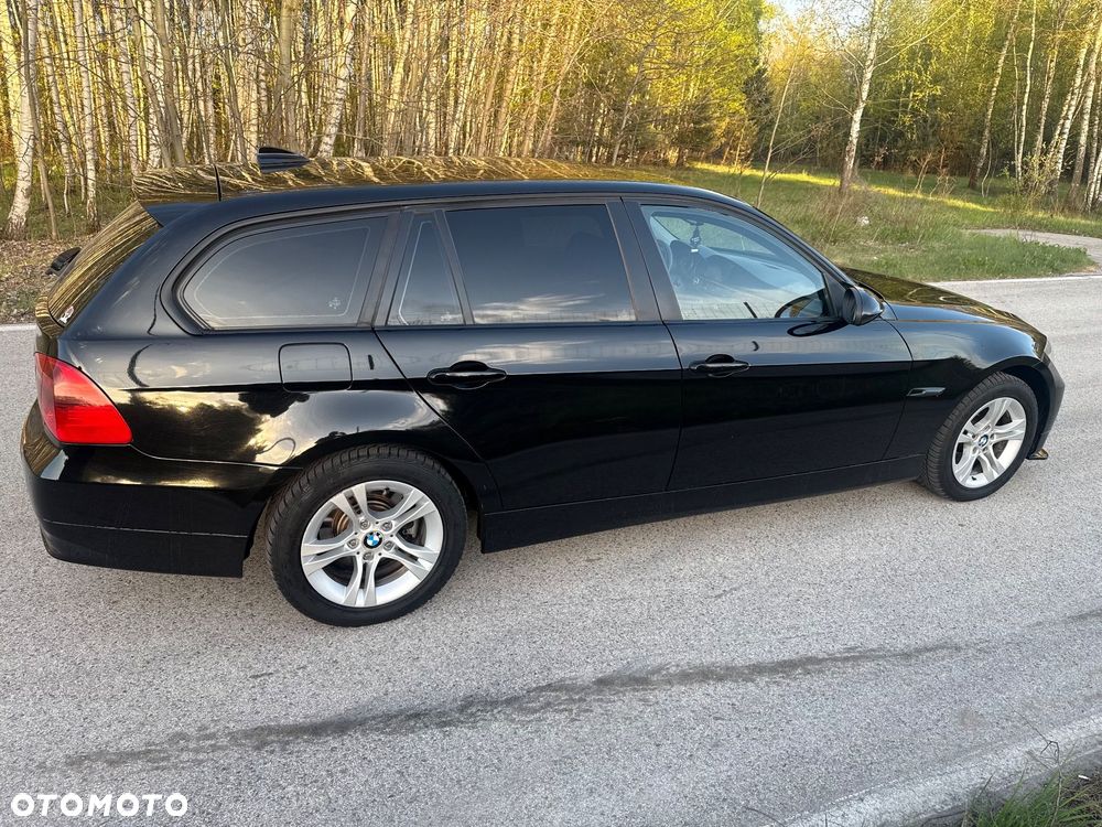 BMW Seria 3 320d DPF - 3