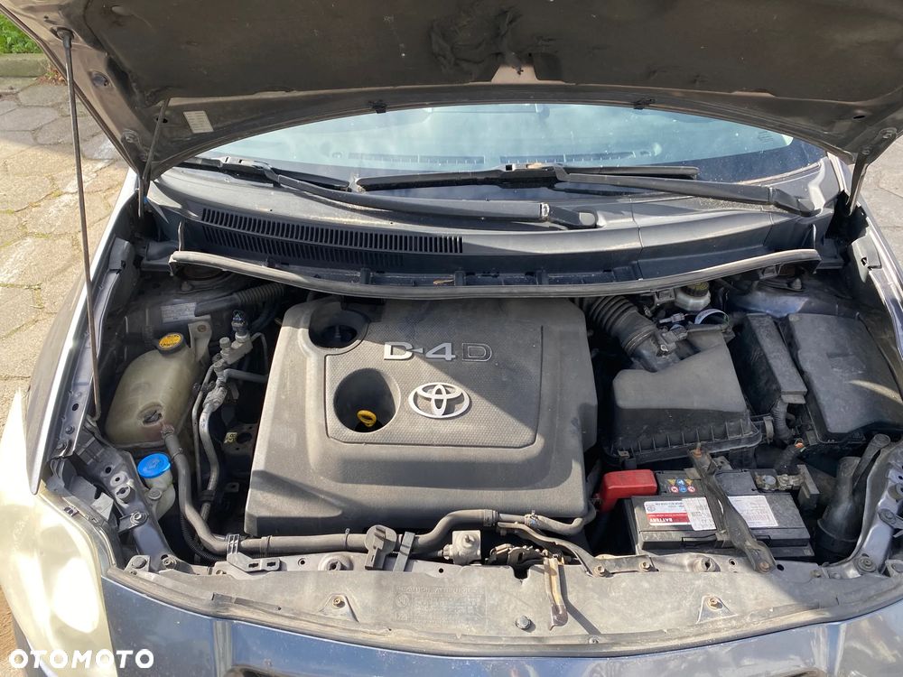 Toyota Auris - 8