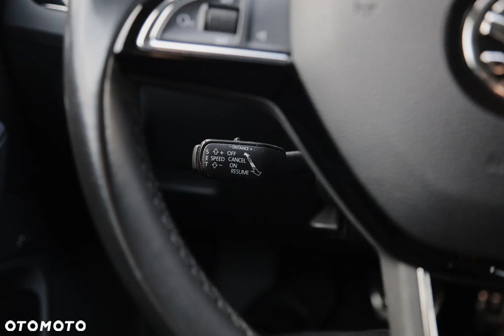 Skoda Superb 2.0 TDI SCR 4x4 L&K DSG - 20