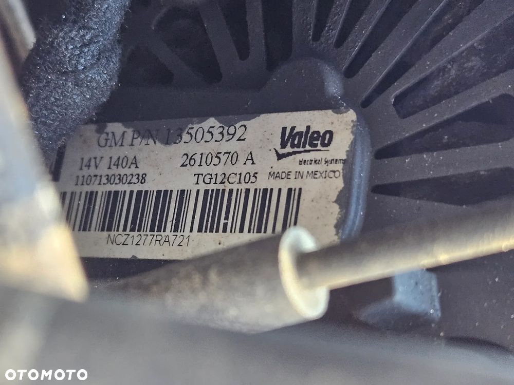 Opel Astra J  Corsa D Meriva B 1.3 CDTI alternator 140A 13505392 - 5
