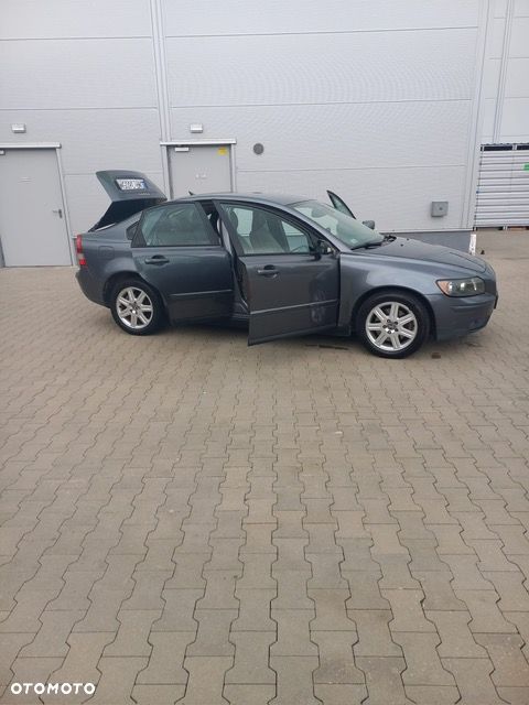 Volvo S40 - 16