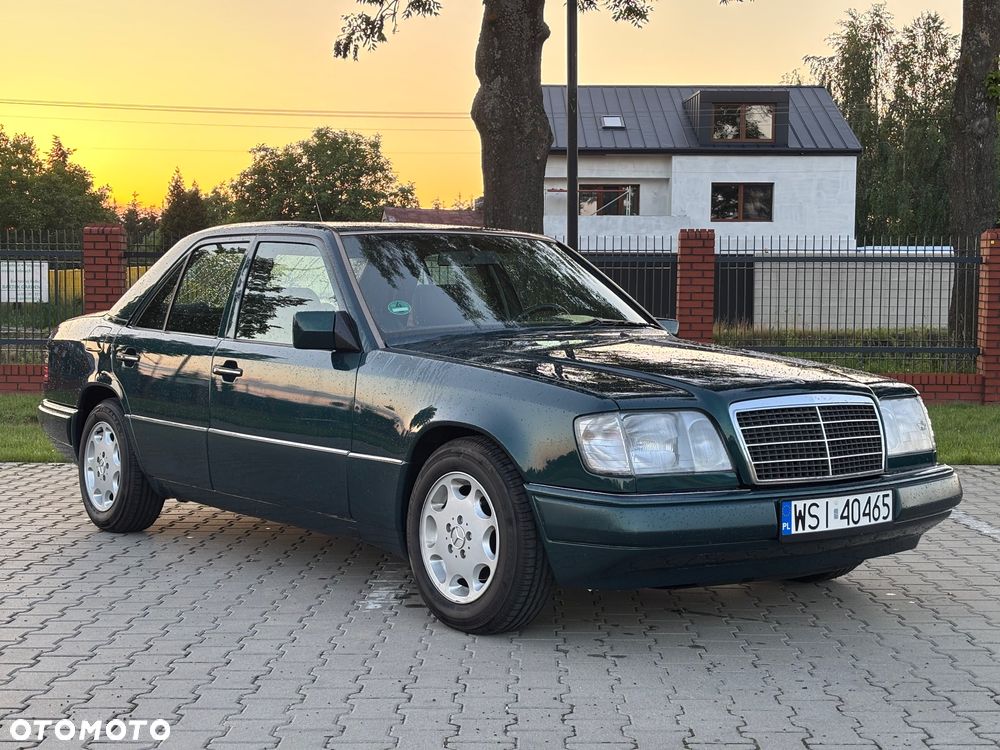 Mercedes-Benz Klasa E - 1