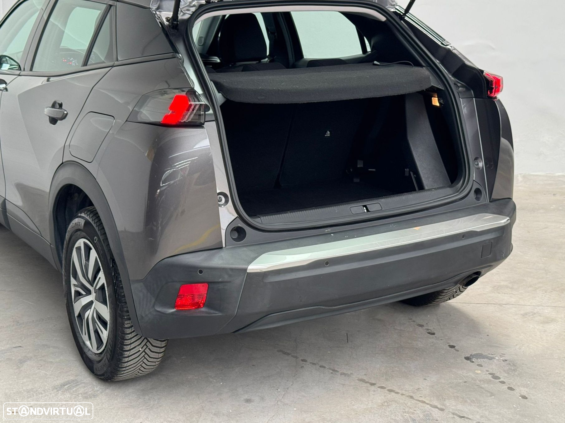 Peugeot 2008 1.5 BlueHDi Active - 15