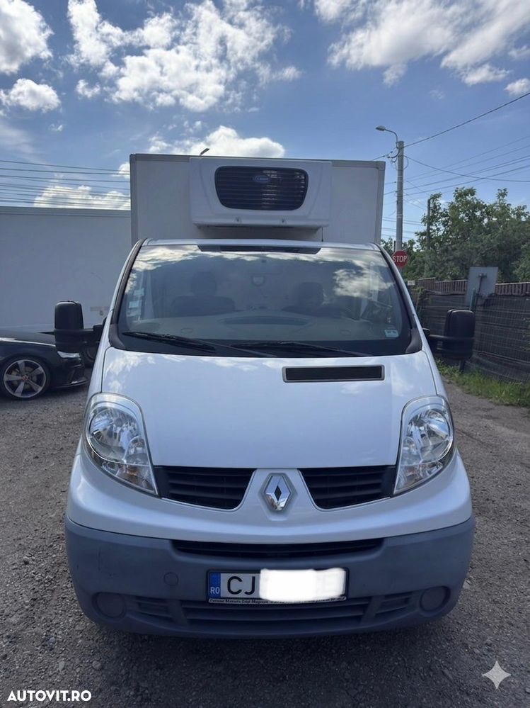 Renault TRAFIC - 1