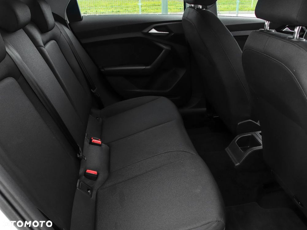 Audi A1 Sportback 30 TFSI Advanced - 12