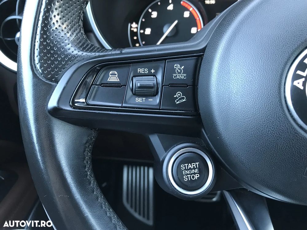 Alfa Romeo Stelvio 2.2 Diesel 16V AT8 Q4 Sprint - 18