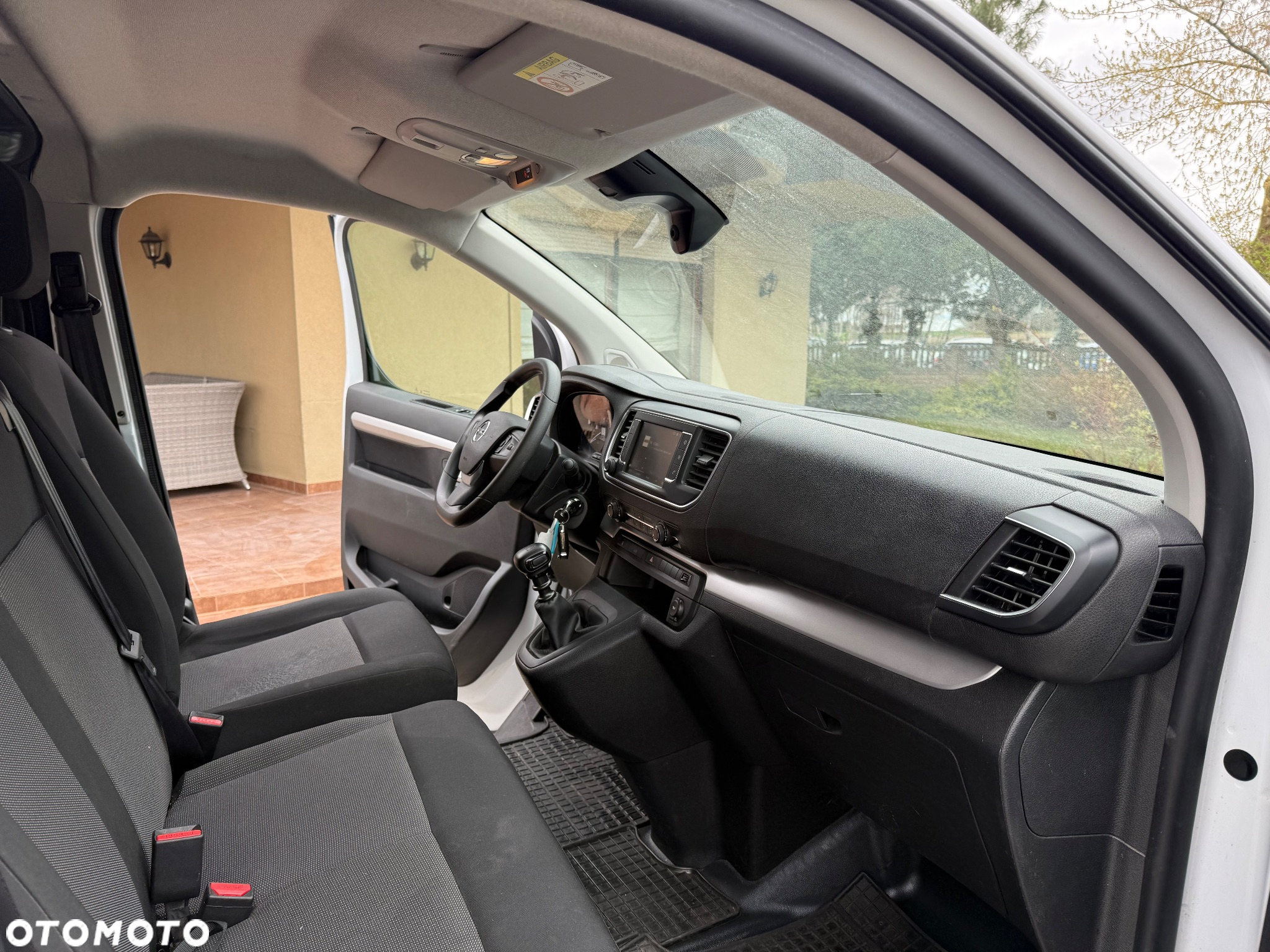 Opel VIVARO - 32
