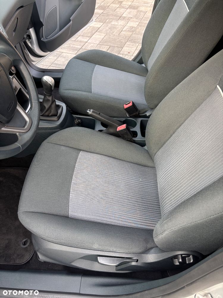 Ford Fiesta 1.25 Champions Edition - 22