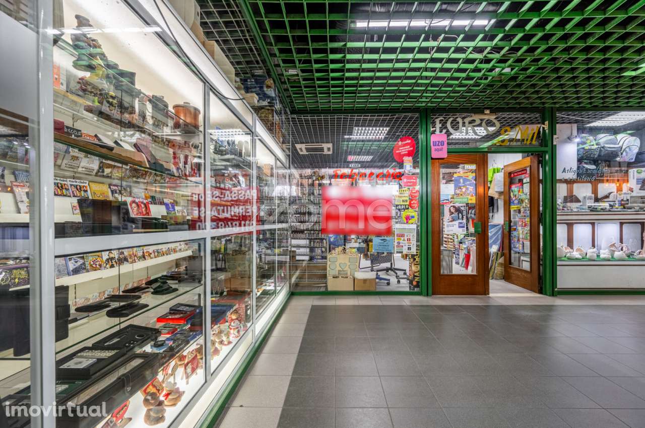 Papelaria e Livraria no Centro de Felgueiras, no Edifício Orion - Grande imagem: 5/16