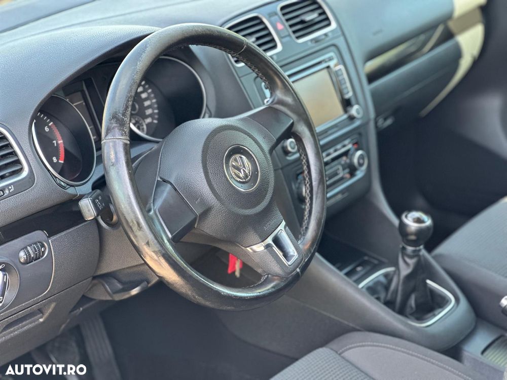 Volkswagen Golf 1.6 Team - 34