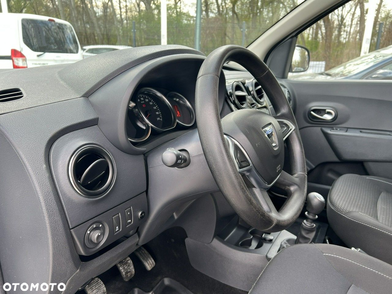 Dacia Dokker 1.5 Blue dCi Laureate - 13