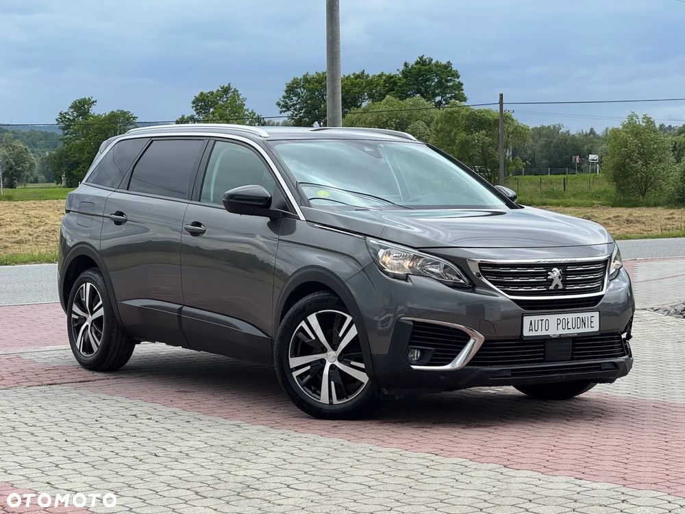 Peugeot 5008 - 1
