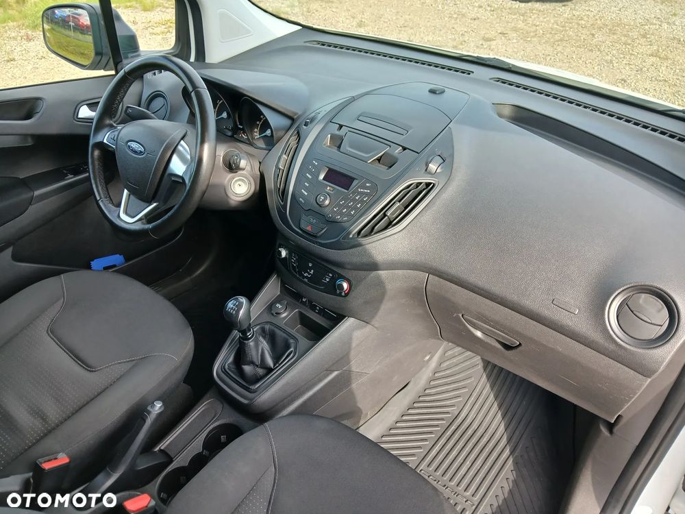 Ford Transit Courier Trend - 12