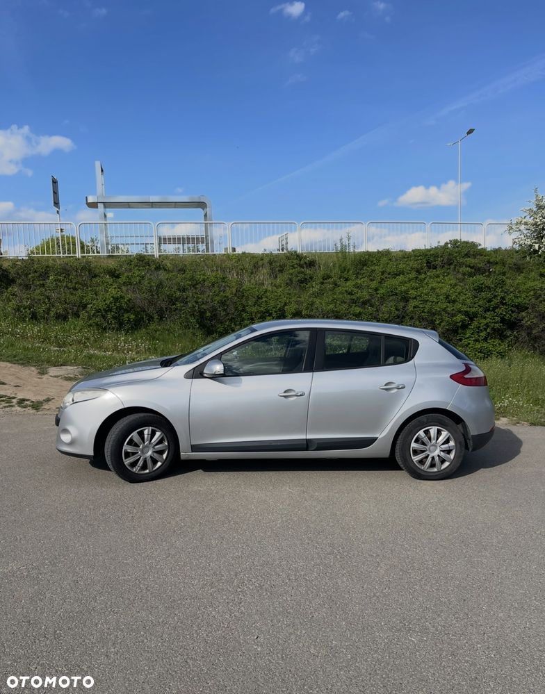 Renault Megane 1.5 dCi Dynamique - 3