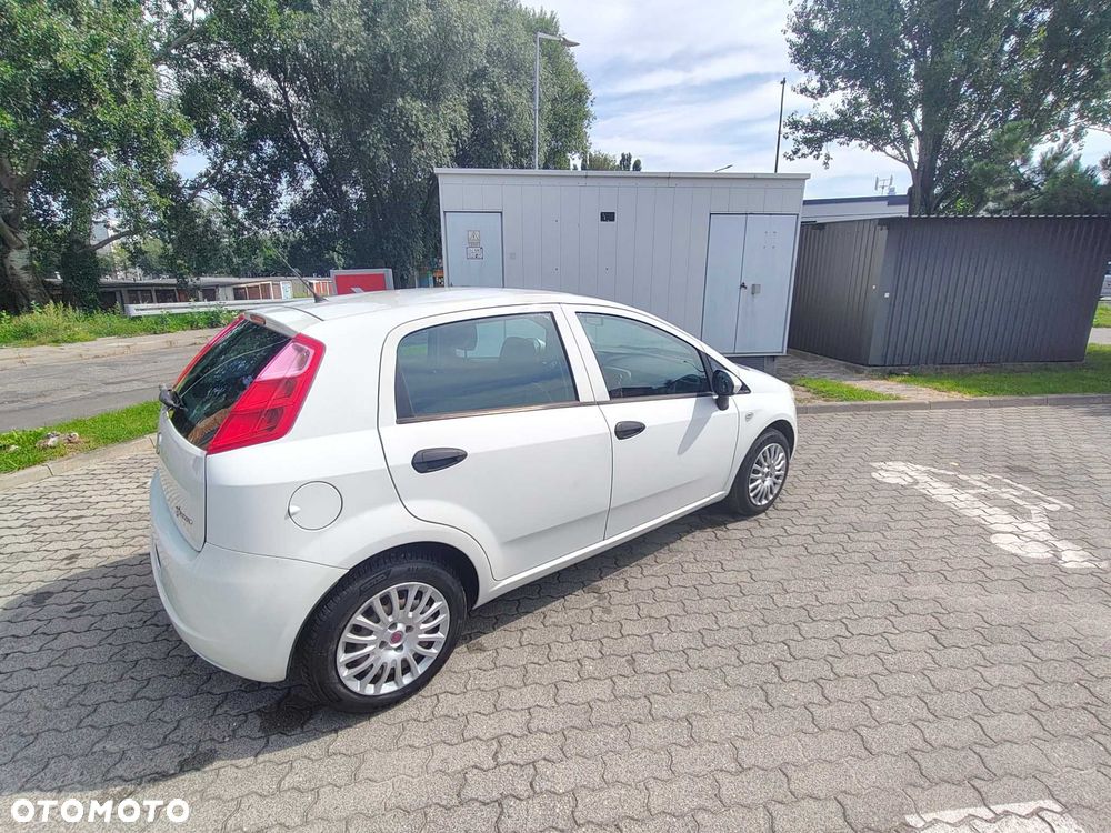Fiat Grande Punto - 2