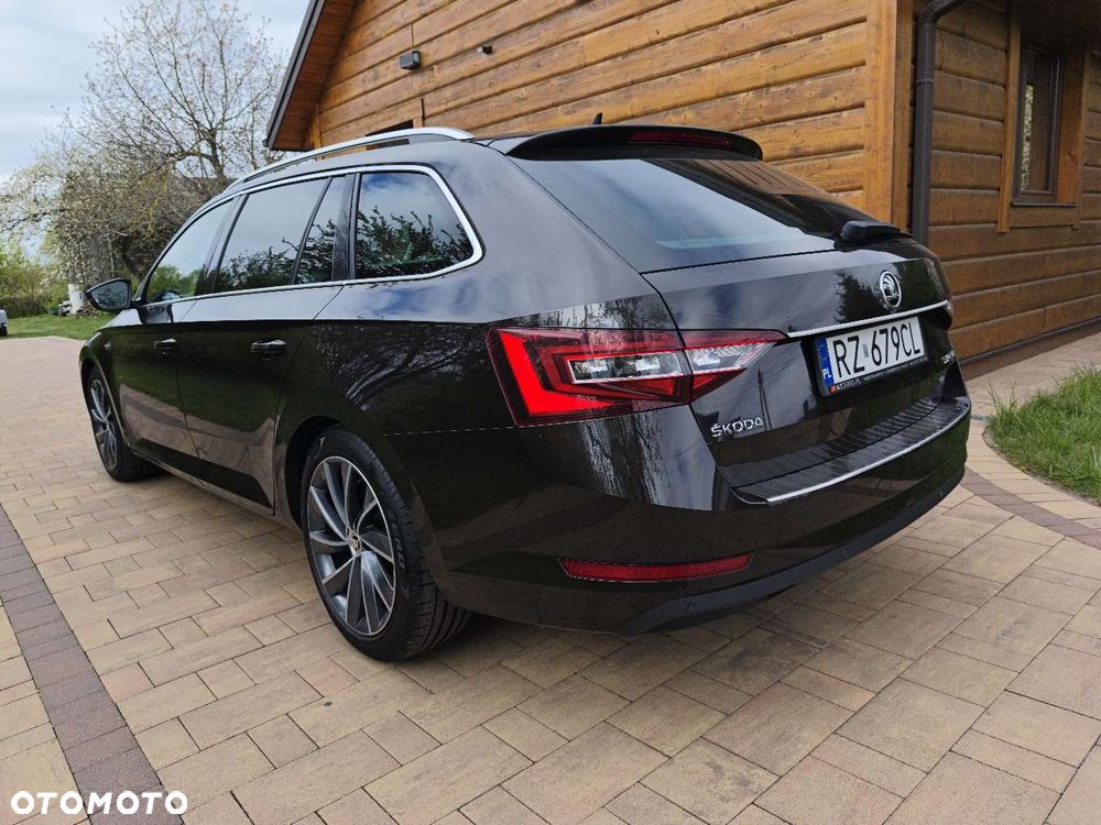 Skoda Superb 1.8 TSI L&K DSG - 3