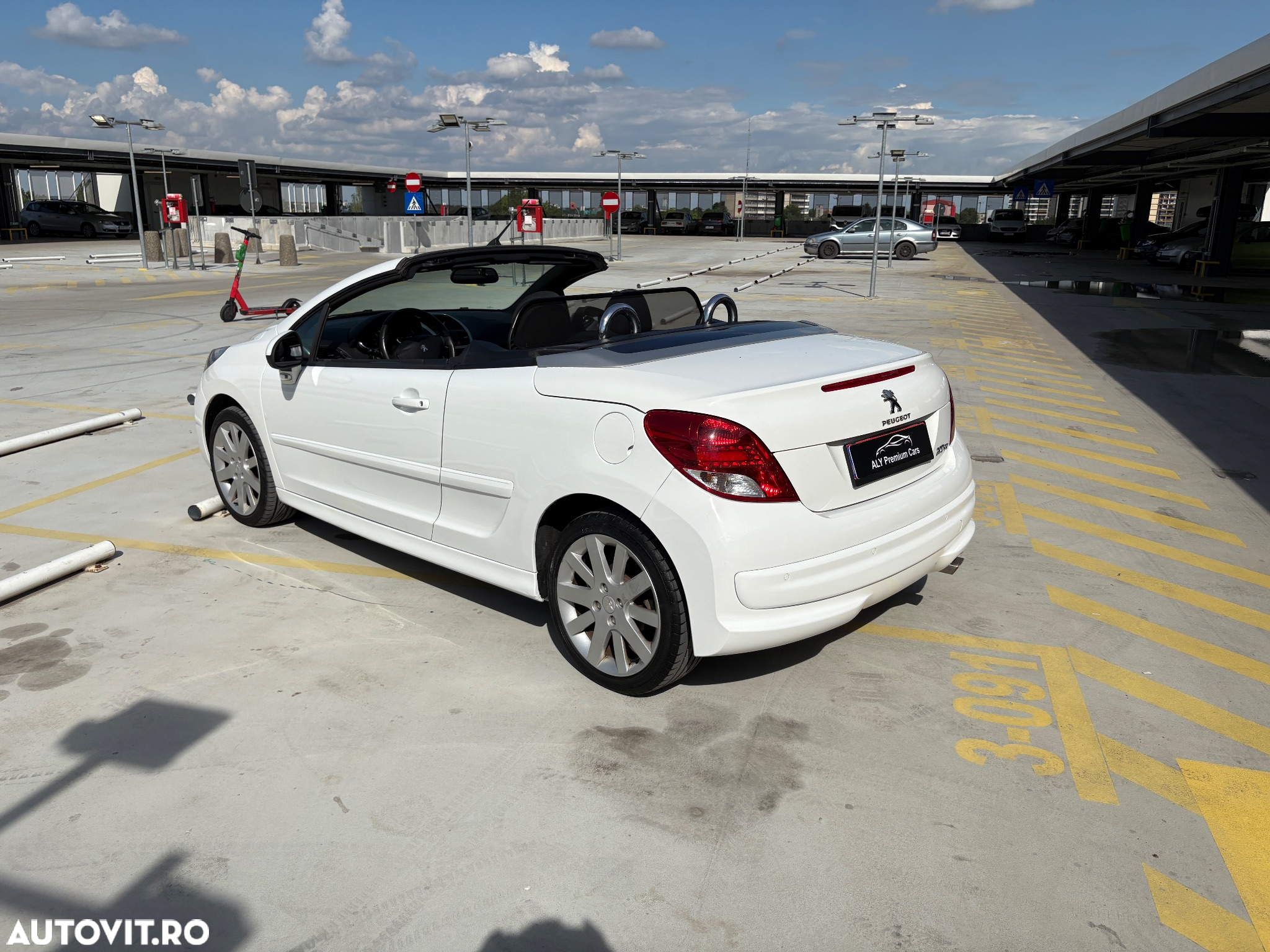 Peugeot 207 CC 120 VTi Sport - 12