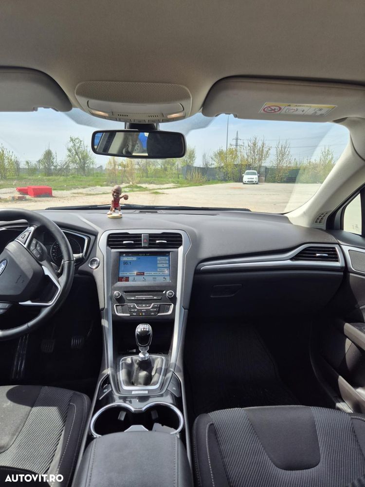 Ford Mondeo - 10