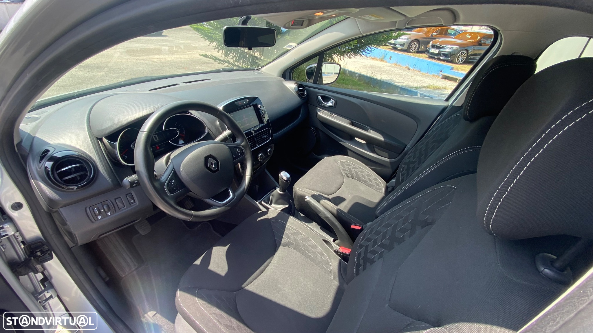 Renault Clio Sport Tourer 0.9 TCe Limited - 19