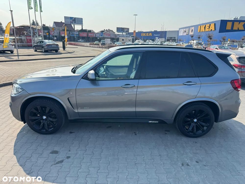 BMW X5 xDrive30d Sport-Aut - 29