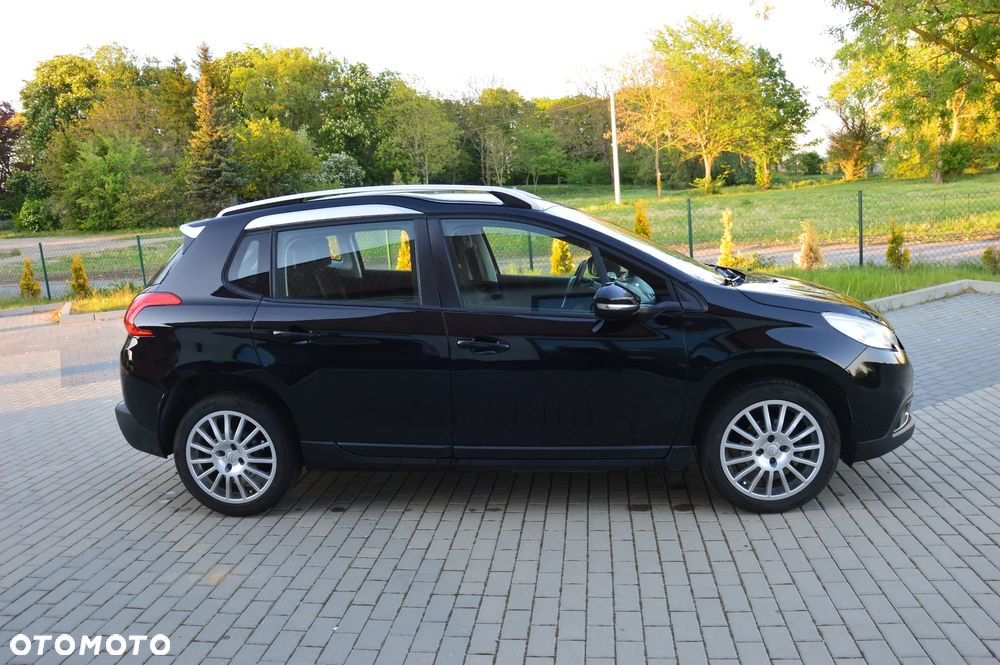 Peugeot 2008 - 9