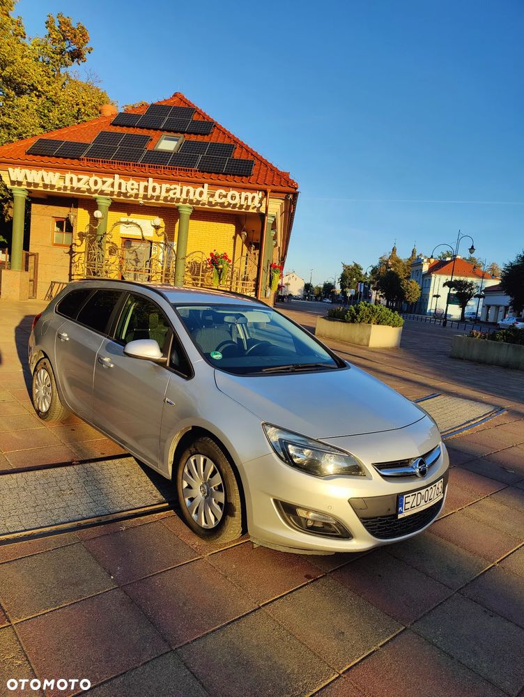 Opel Astra 1.7 CDTI Cosmo - 3