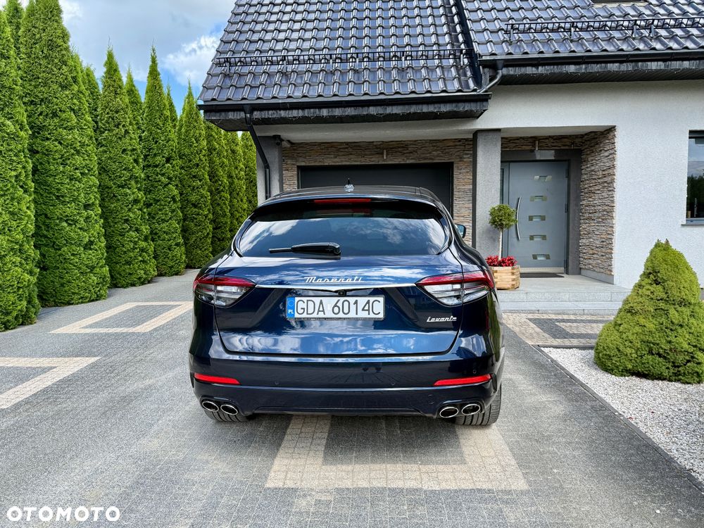 Maserati Levante MHEV Executive - 5