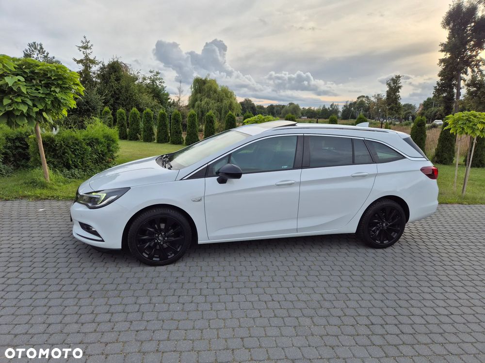 Opel Astra 1.6 D (CDTI) Dynamic - 12
