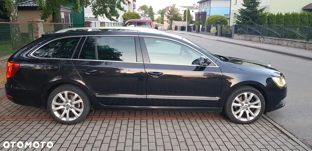 Skoda Superb 2.0 TDI Elegance DSG - 7