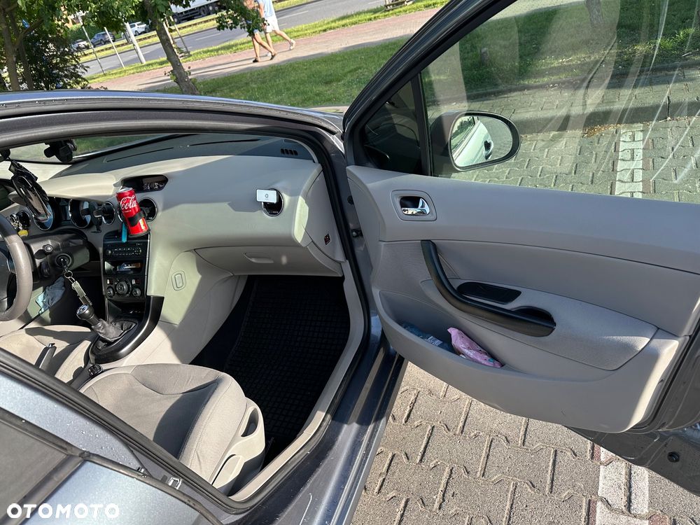Peugeot 308 1.6 HDi Premium Plus - 10