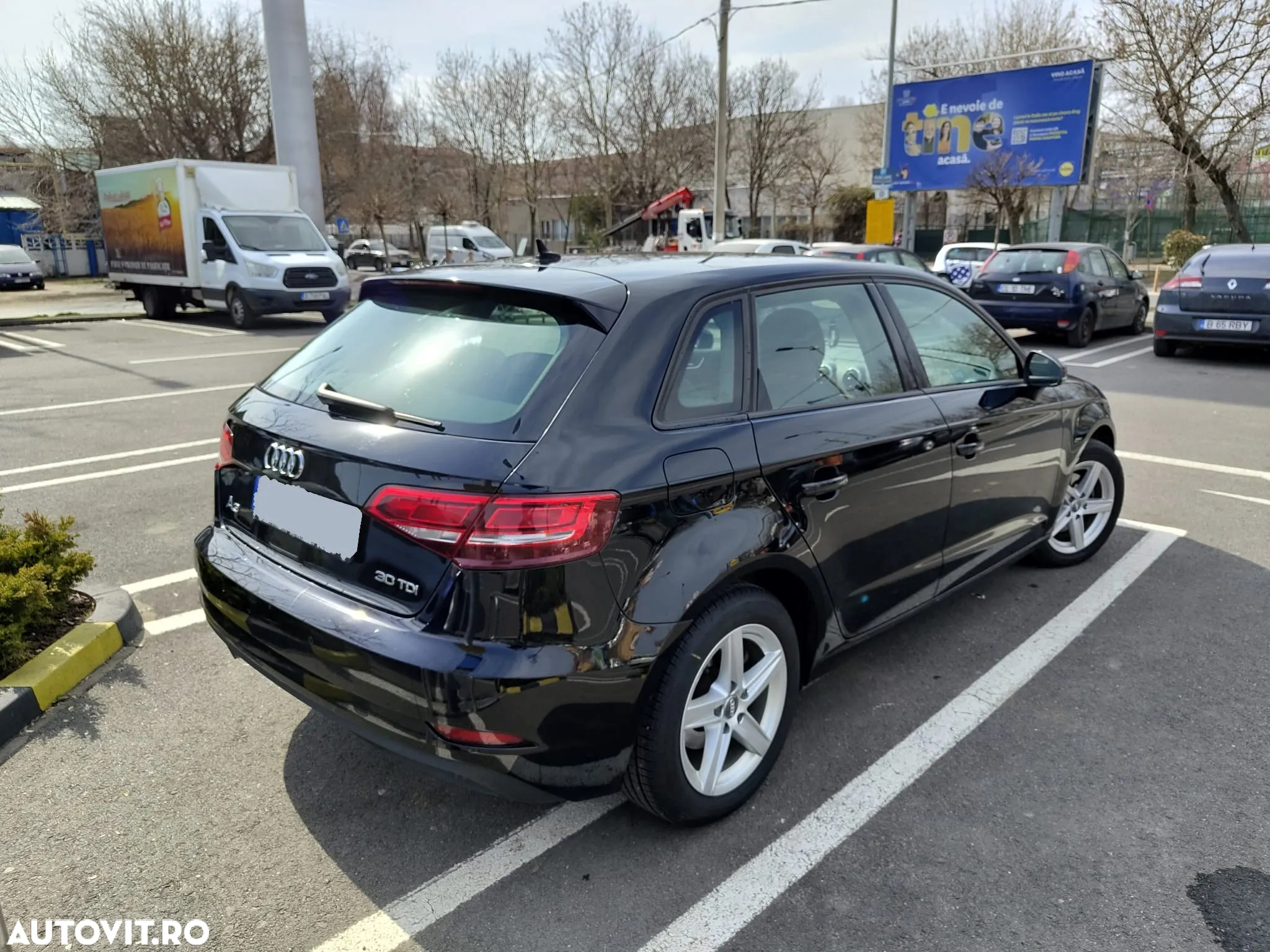Audi A3 Sportback 1.6 TDI S tronic - 4