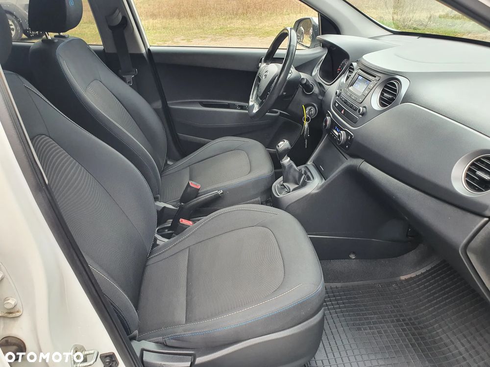 Hyundai i10 1.2 Passion Plus - 17