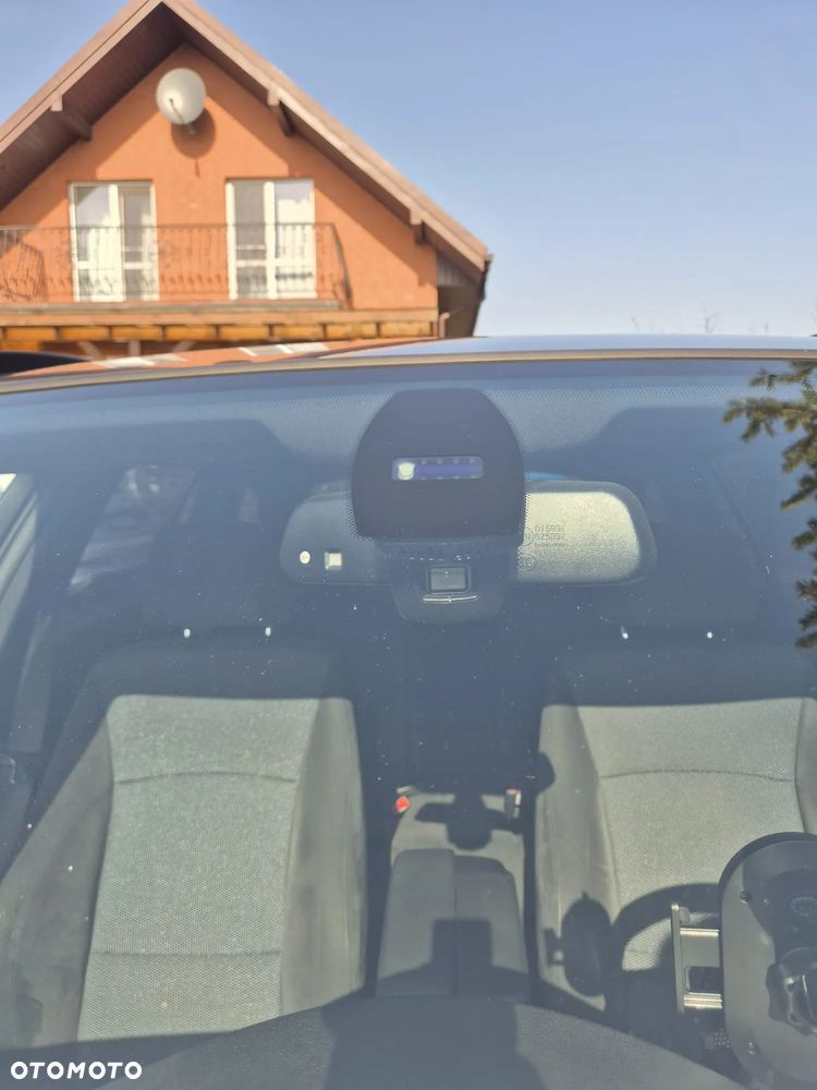 BMW Seria 3 318d - 21