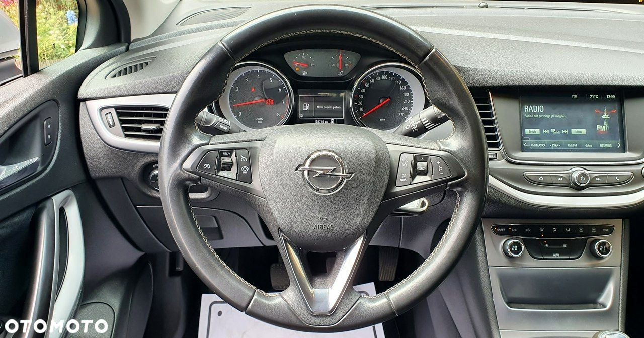 Opel Astra - 33