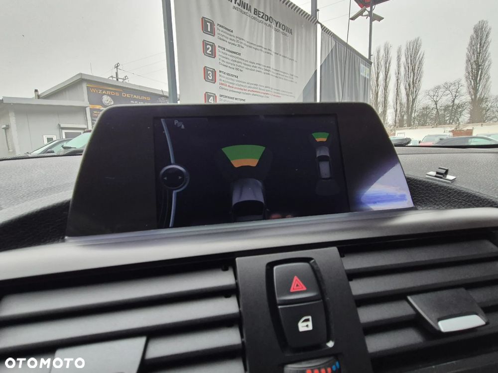 BMW Seria 1 118i Advantage - 38