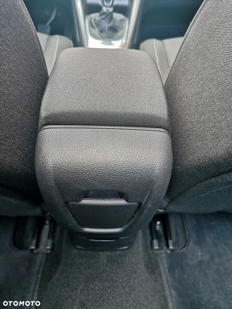 Opel Cascada - 32