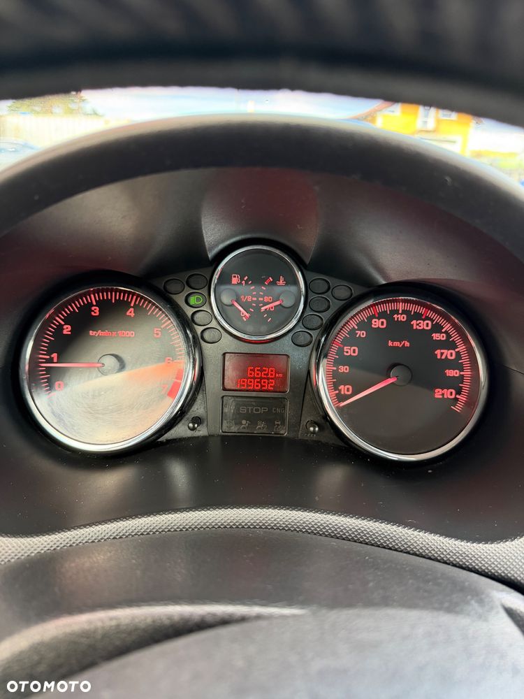 Peugeot 206 plus 1.1 Presence Euro5 - 5