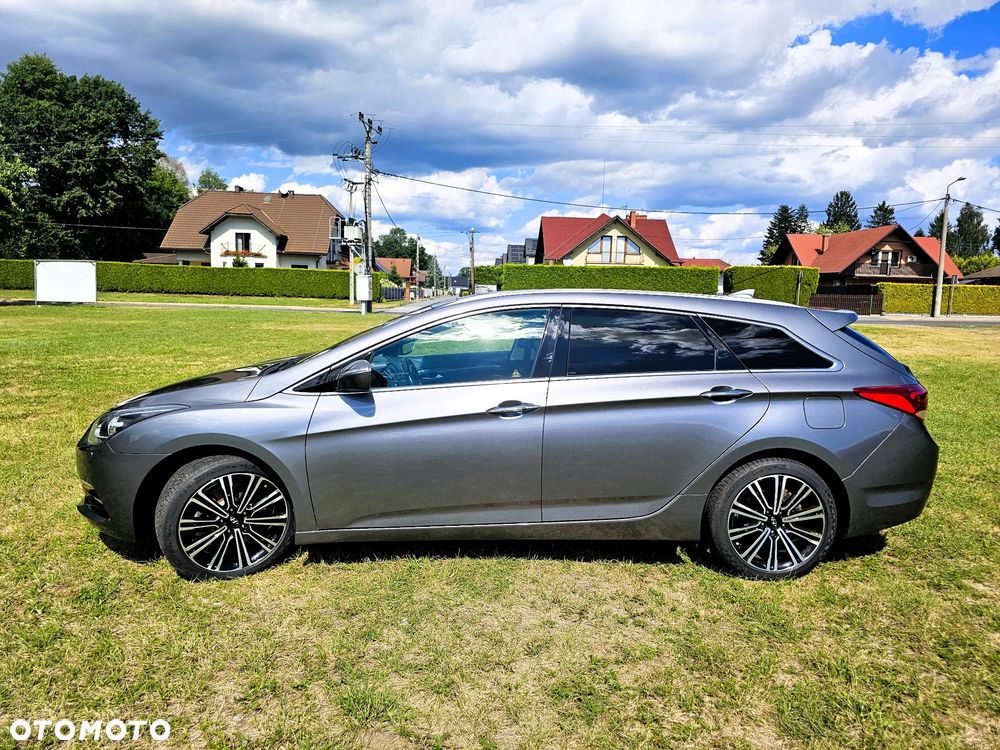Hyundai i40 Kombi 1.7 CRDi Premium - 11