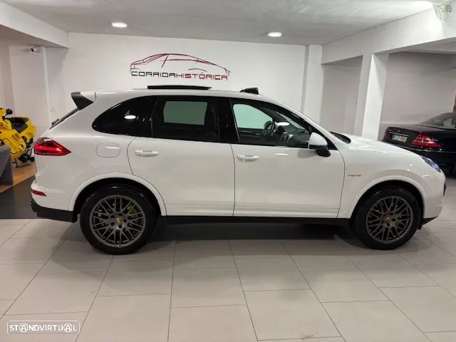 Porsche Cayenne S E-Hybrid Platinum Edition - 20