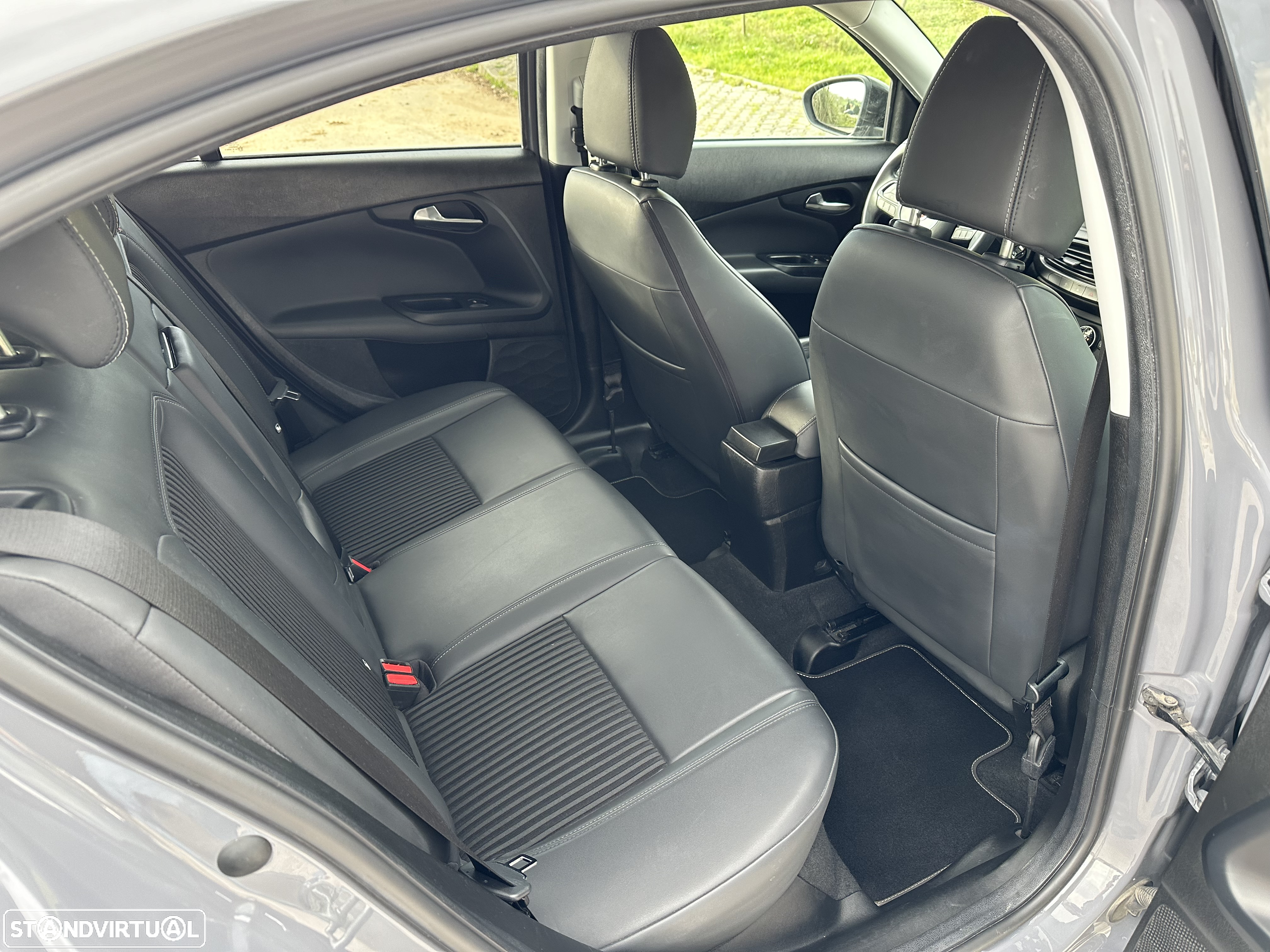 Fiat Tipo 1.6 M-Jet Sport - 19