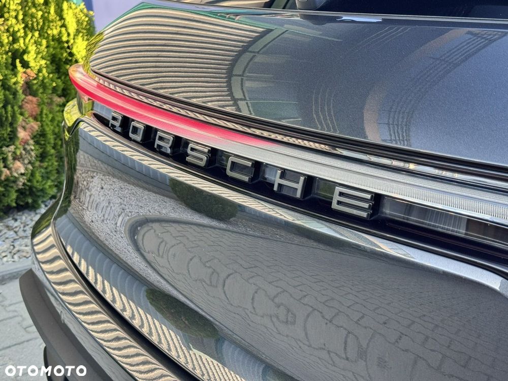 Porsche Macan T - 15