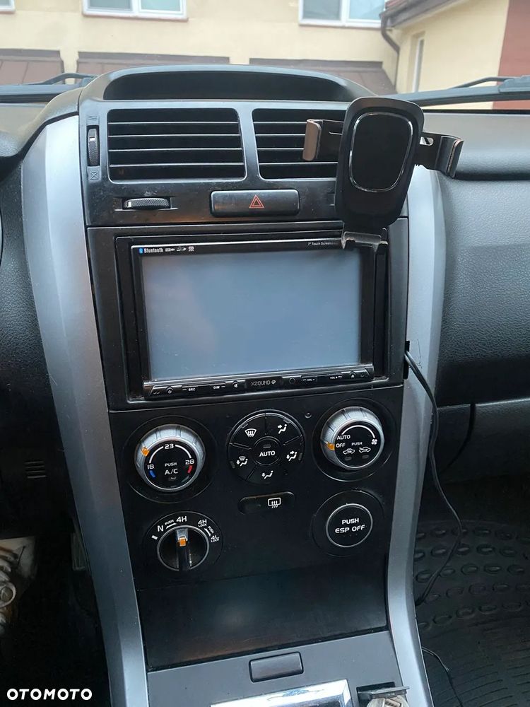 Suzuki Grand Vitara 1.9 DDiS Comfort DPF - 9