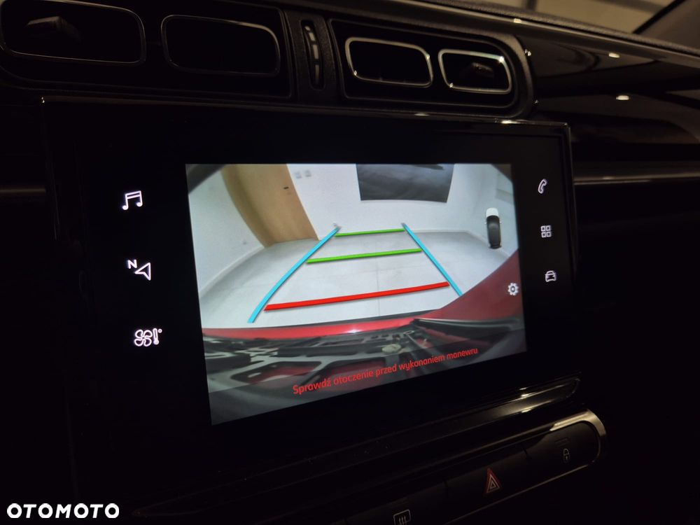 Citroën C3 1.2 PureTech Shine EAT6 - 13