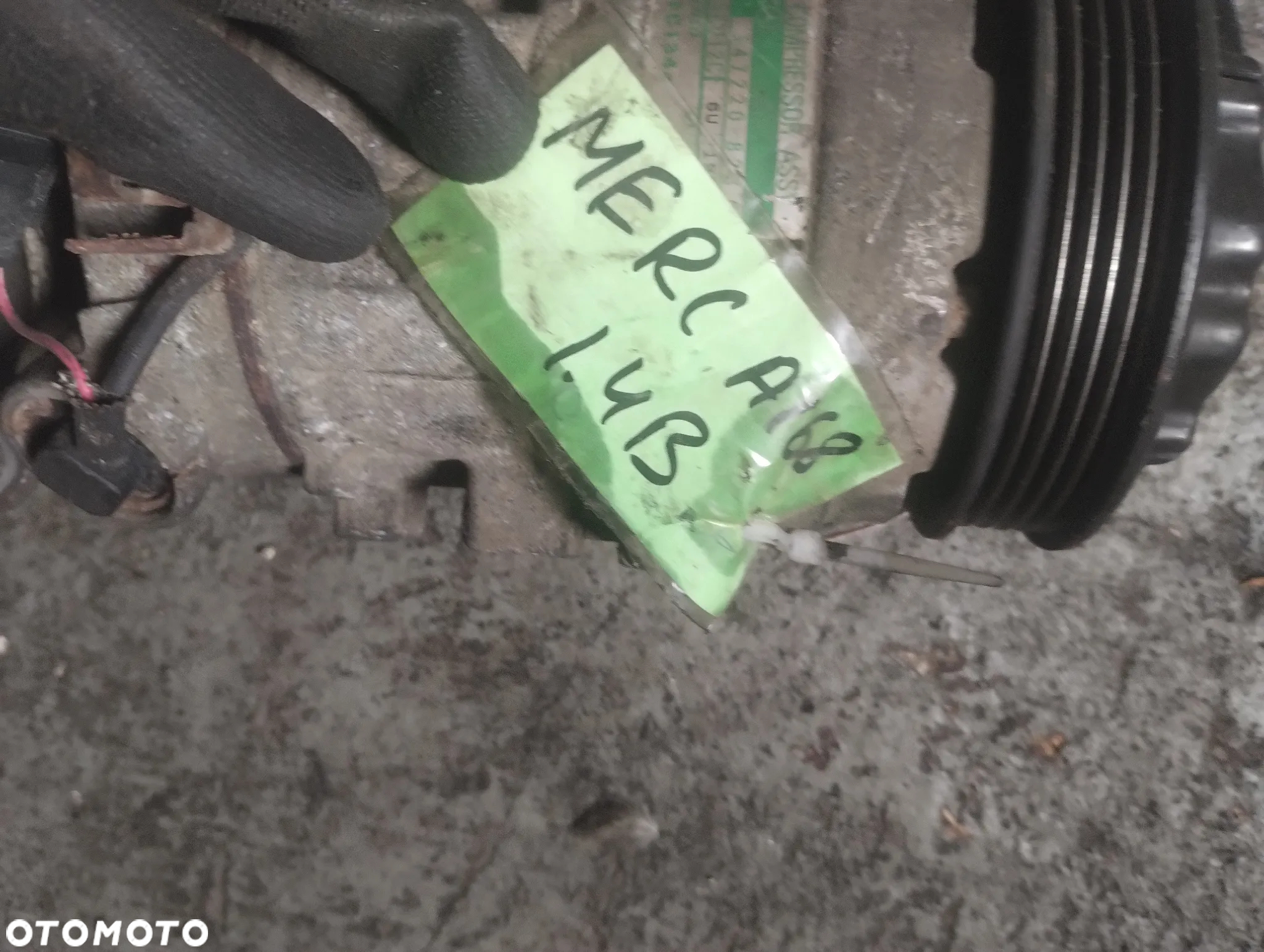 MERCEDES A-klasa W168 97-04 r. 1,4 l. sprężarka kompresor klimatyzacji Denso 447220-8230 * - 2