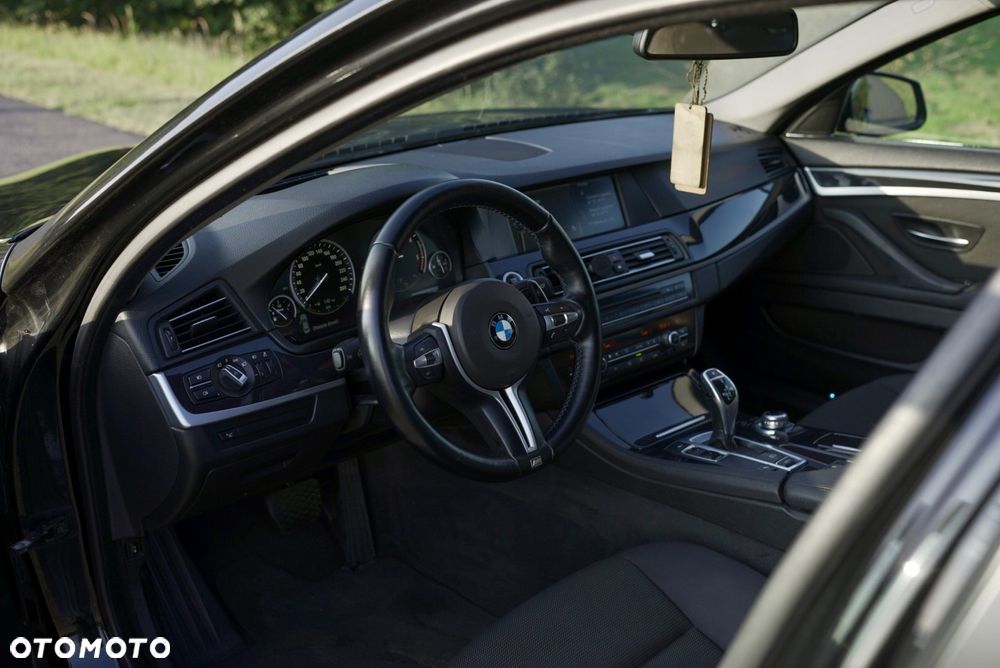 BMW Seria 5 - 10