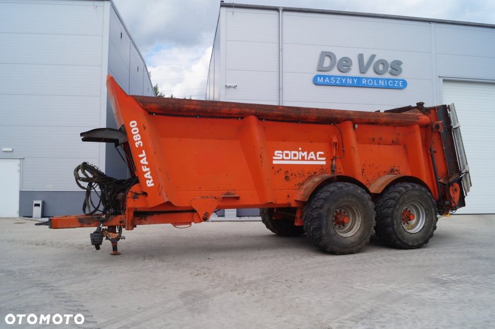 Sodimac Rozrzutnik Obornika RAFAL 3800 2 Osie