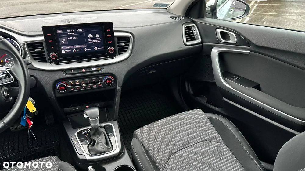 Kia Ceed 1.5 T-GDI L Business Line DCT - 6