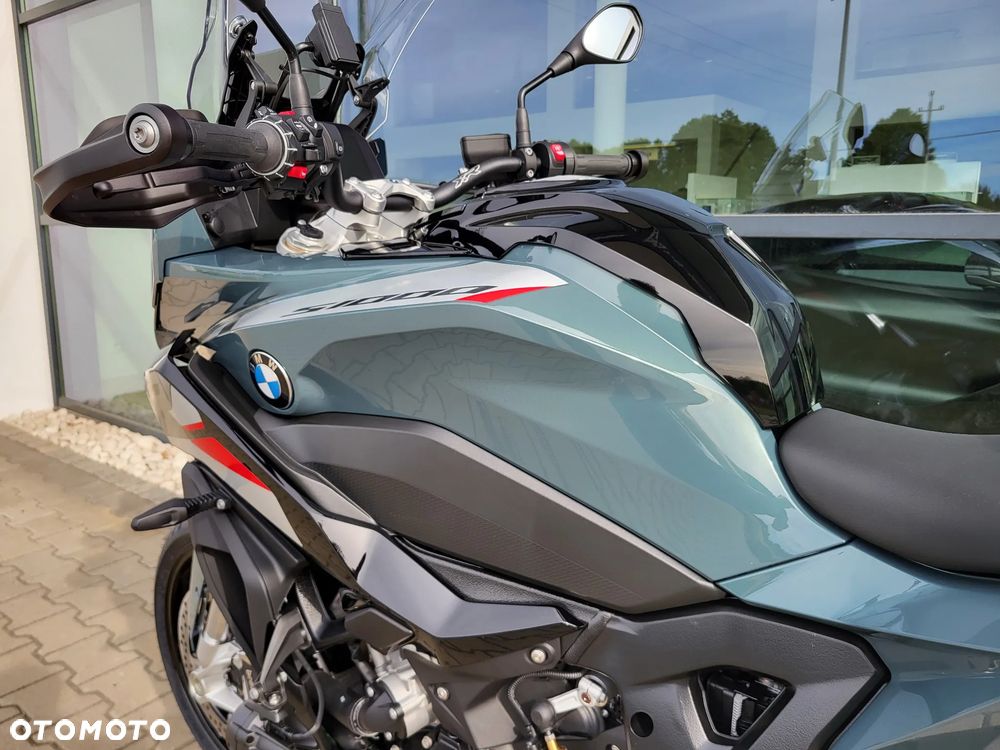 BMW XR - 13
